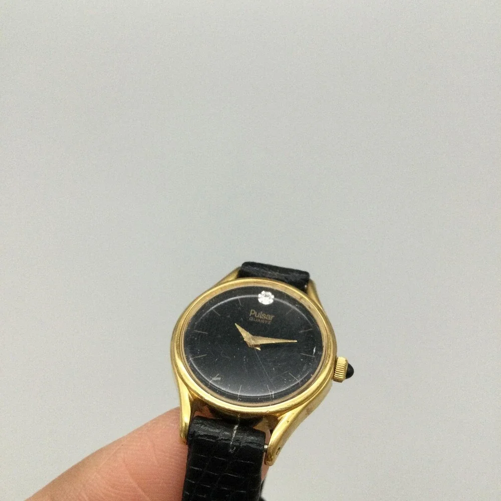 Pulsar Womens Watch 20mm Black Dial Gold Tone Diamond Y580-0019 New Battery